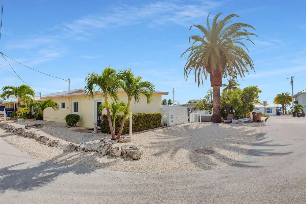 11725 3rd Avenue Ocean Marathon, FL 33050