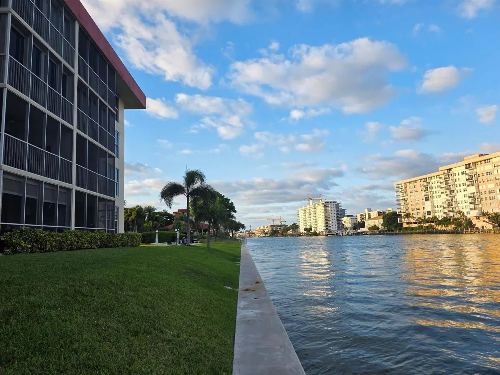 3100 NE 48th Court #113 Lighthouse Point, FL 33064