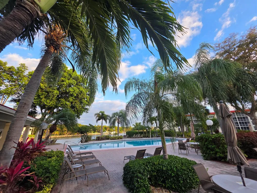 3100 NE 48th Court #113 Lighthouse Point, FL 33064