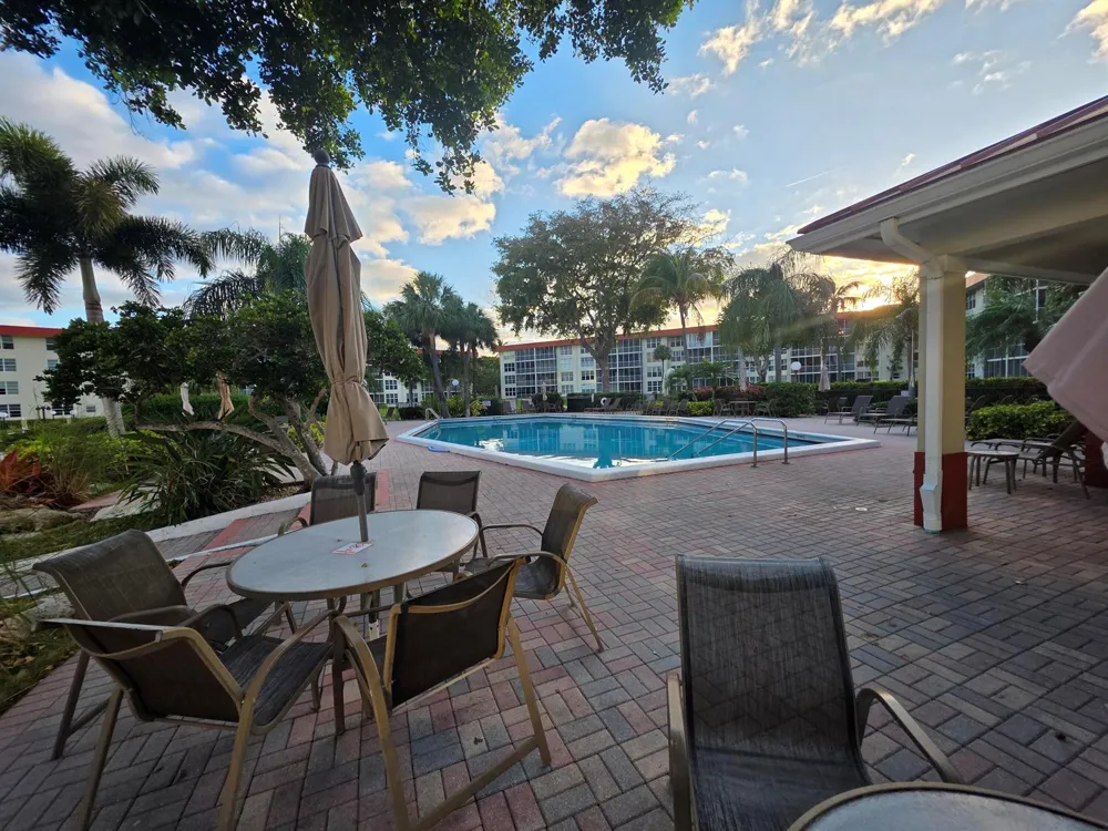 3100 NE 48th Court #113 Lighthouse Point, FL 33064