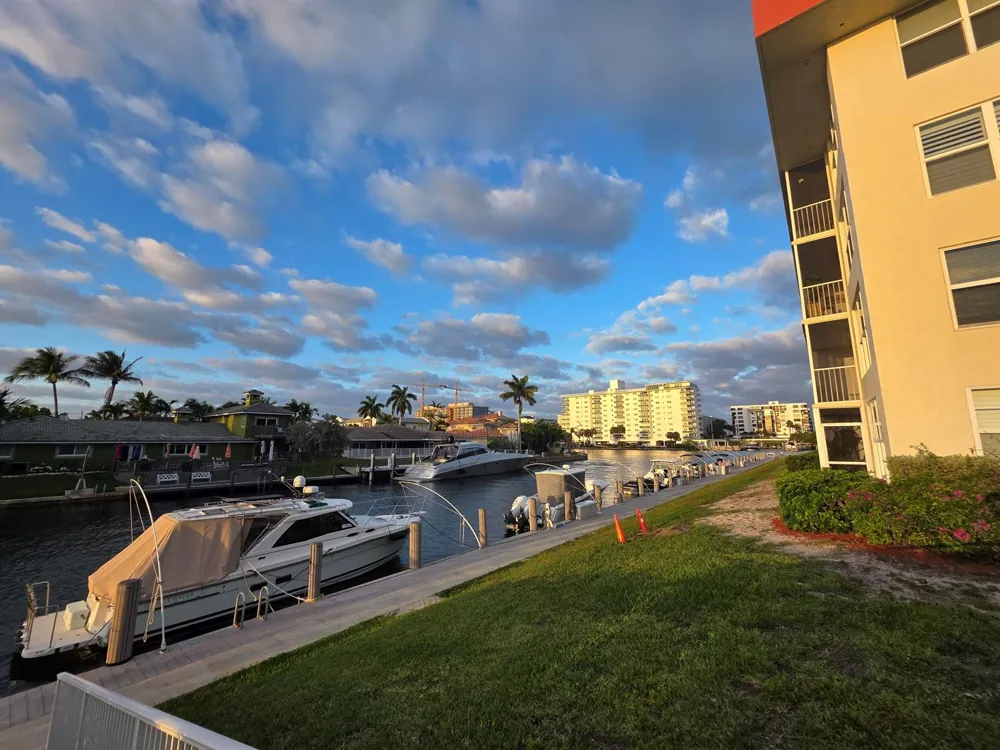 3100 NE 48th Court #113 Lighthouse Point, FL 33064