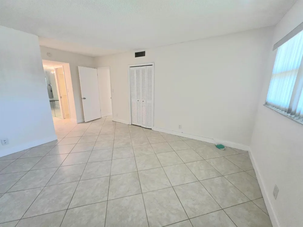 3100 NE 48th Court #113 Lighthouse Point, FL 33064
