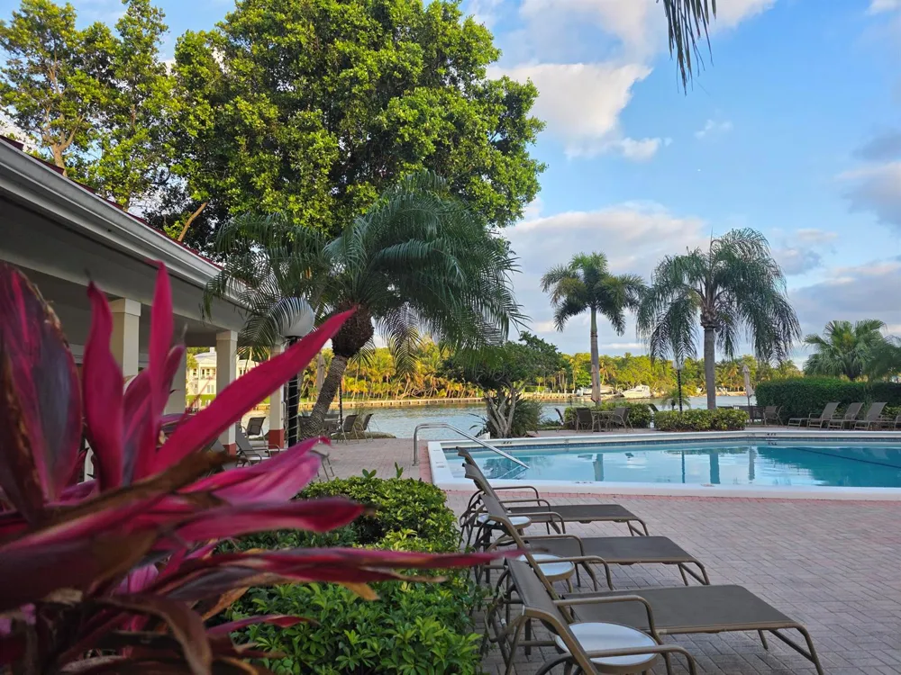 3100 NE 48th Court #113 Lighthouse Point, FL 33064