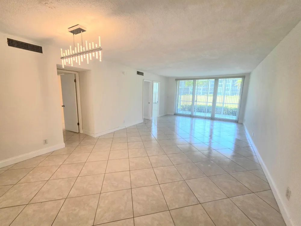 3100 NE 48th Court #113 Lighthouse Point, FL 33064