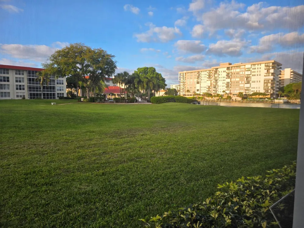 3100 NE 48th Court #113 Lighthouse Point, FL 33064