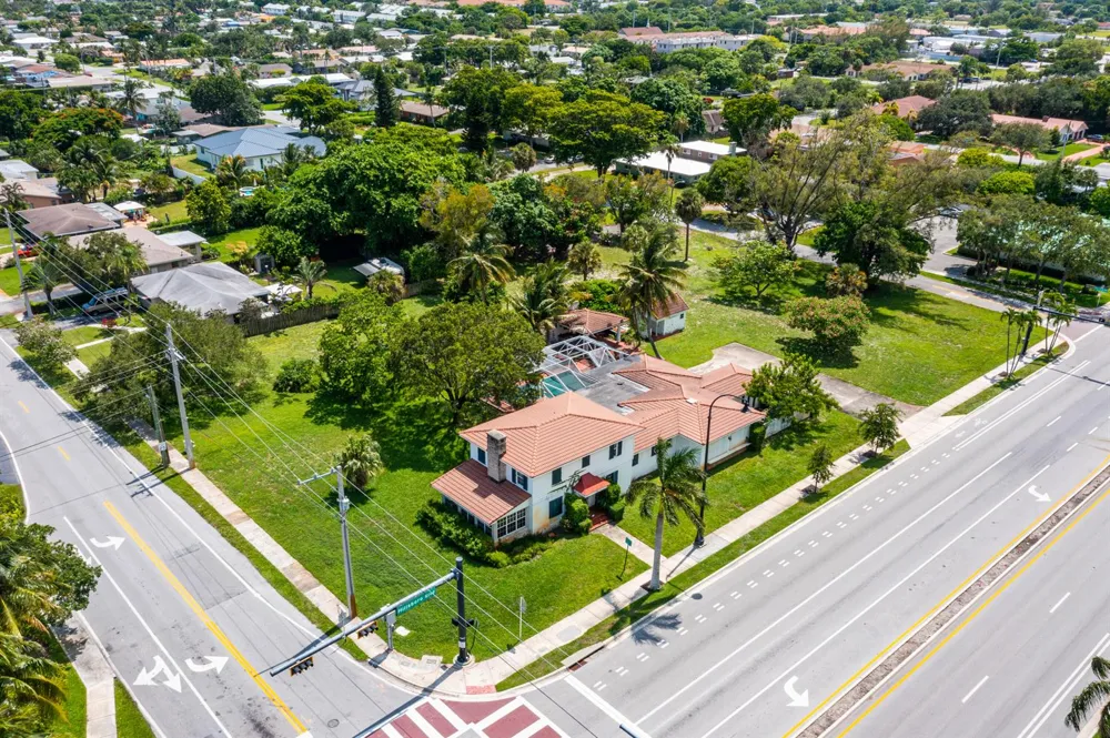 556 E Hillsboro Boulevard Deerfield Beach, FL 33441