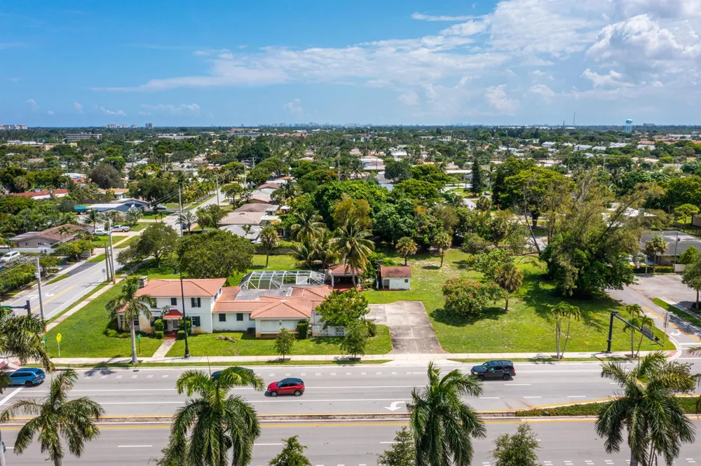 556 E Hillsboro Boulevard Deerfield Beach, FL 33441