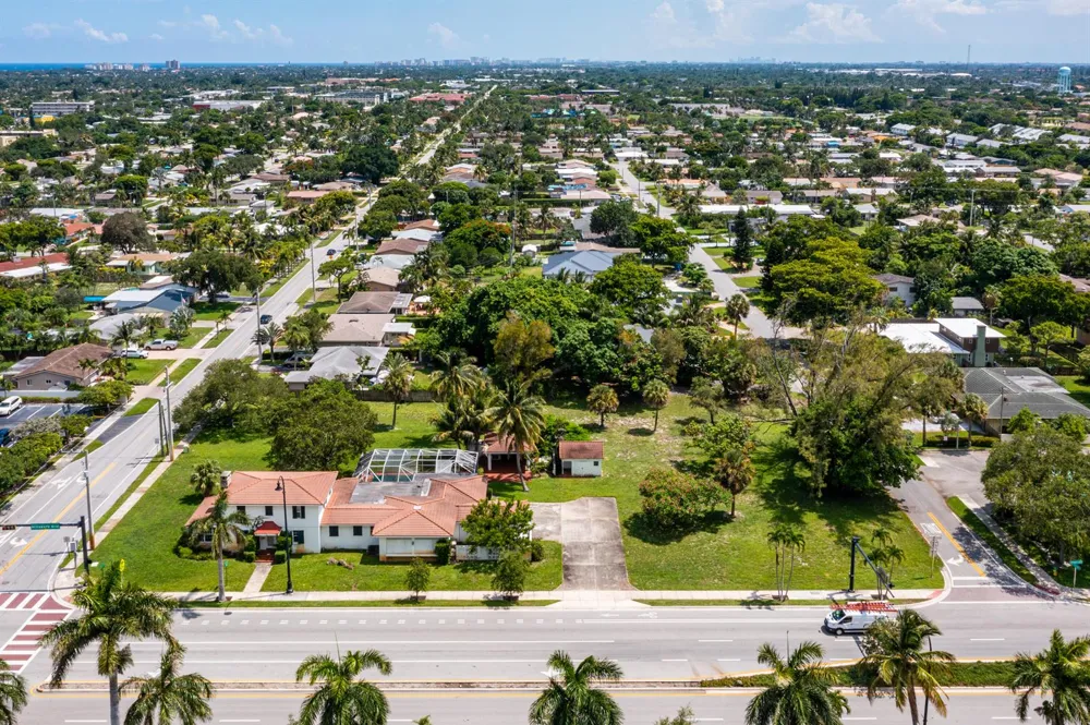 556 E Hillsboro Boulevard Deerfield Beach, FL 33441