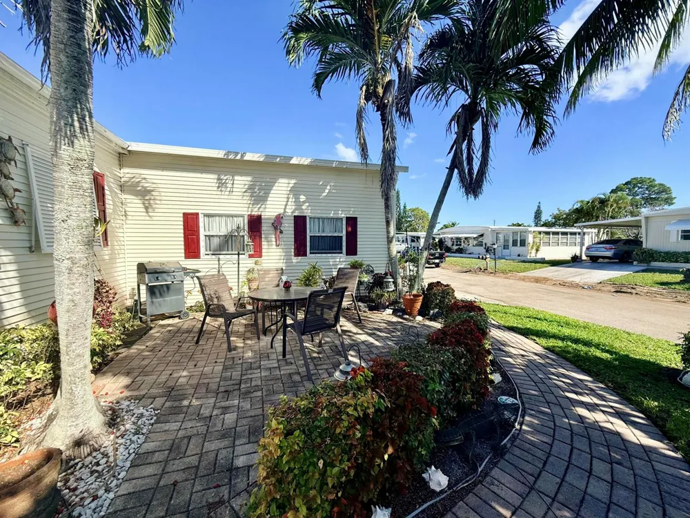 6403 Birch Lane Lantana, FL 33462