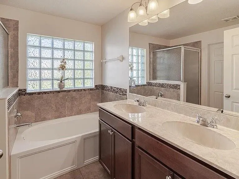 9446 Windrift Circle Fort Pierce, FL 34945