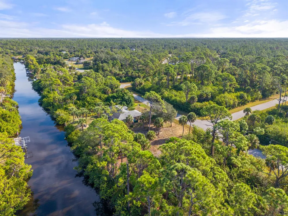 409 Cheshire Street Port Charlotte, FL 33953