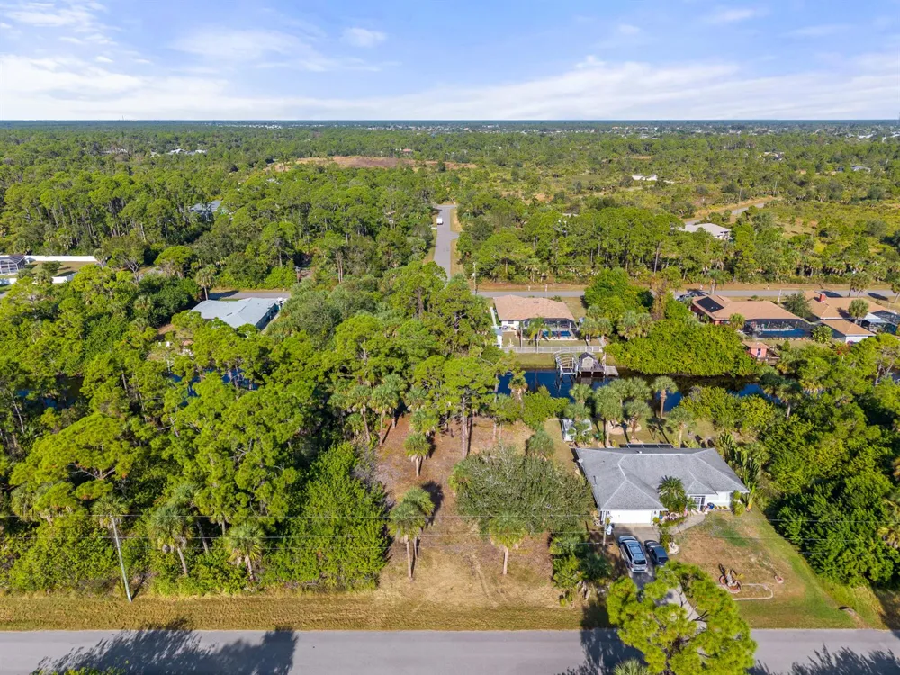 409 Cheshire Street Port Charlotte, FL 33953