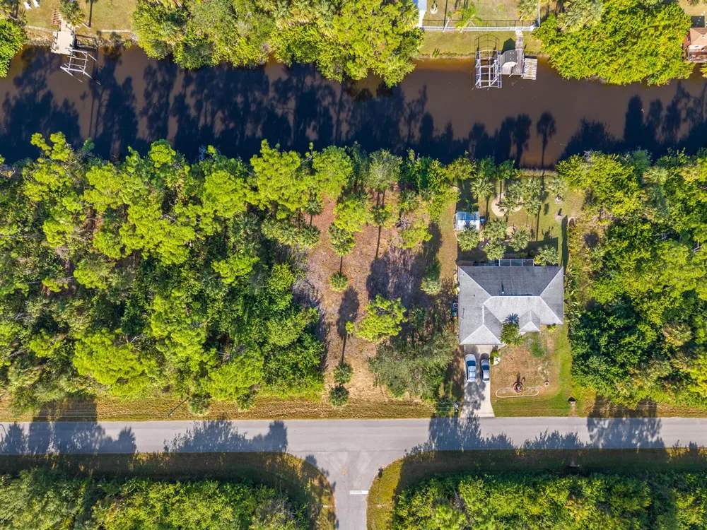 409 Cheshire Street Port Charlotte, FL 33953