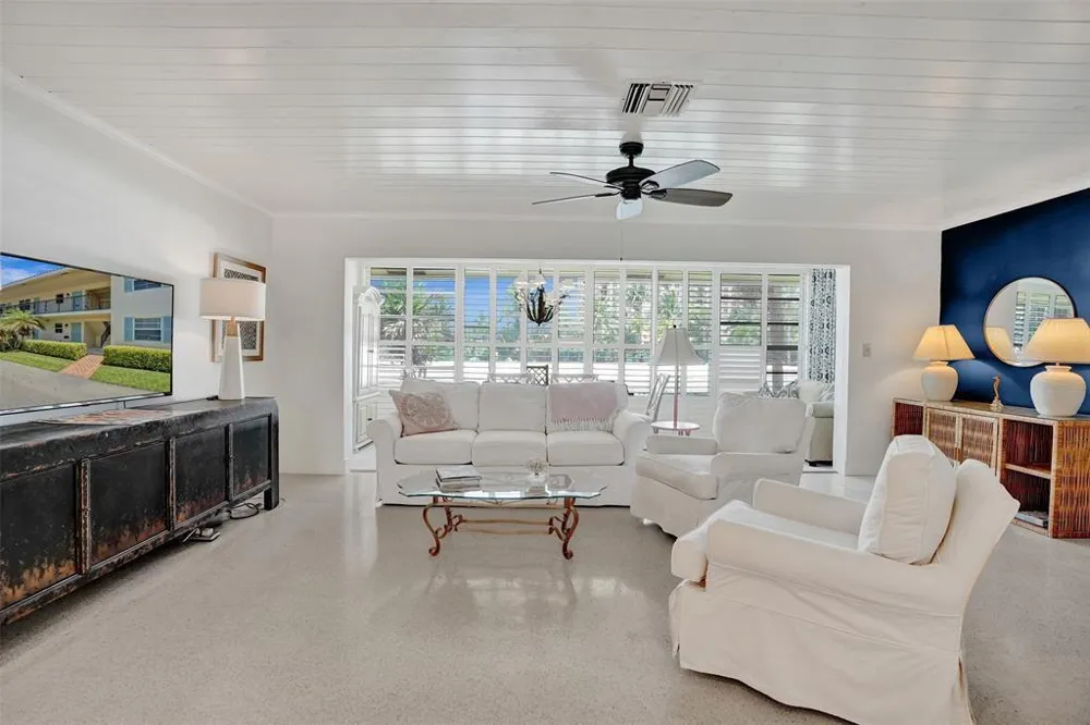 5450 Ocean Boulevard #6A Lauderdale By The Sea, FL 33308