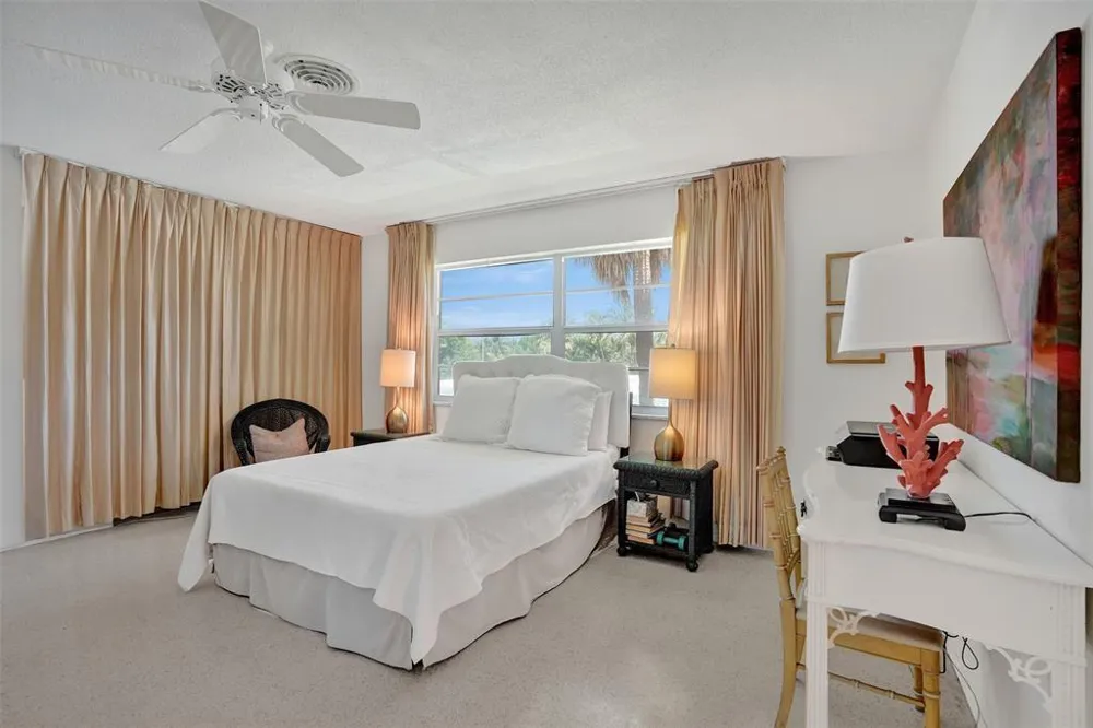 5450 Ocean Boulevard #6A Lauderdale By The Sea, FL 33308