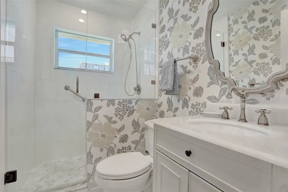 5450 Ocean Boulevard #6A Lauderdale By The Sea, FL 33308