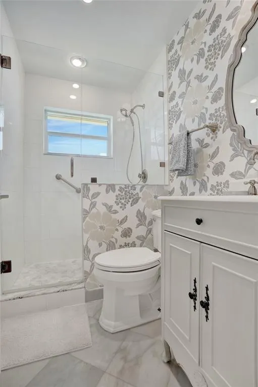 5450 Ocean Boulevard #6A Lauderdale By The Sea, FL 33308