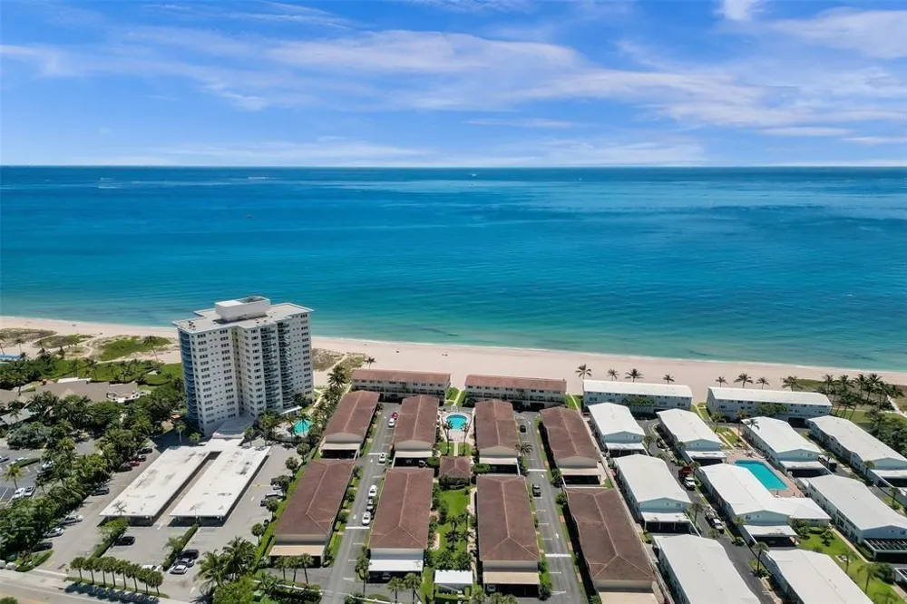 5450 Ocean Boulevard #6A Lauderdale By The Sea, FL 33308
