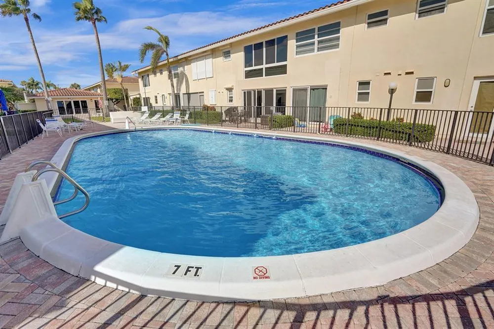 5450 Ocean Boulevard #6A Lauderdale By The Sea, FL 33308