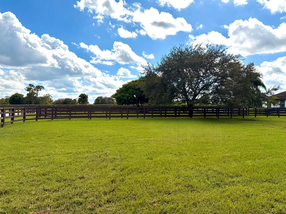 13060 52nd Place S Wellington, FL 33449