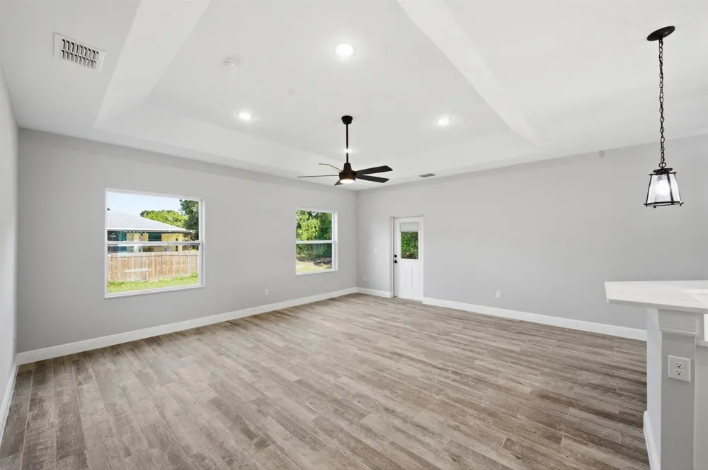 8345 100th Avenue Vero Beach, FL 32967