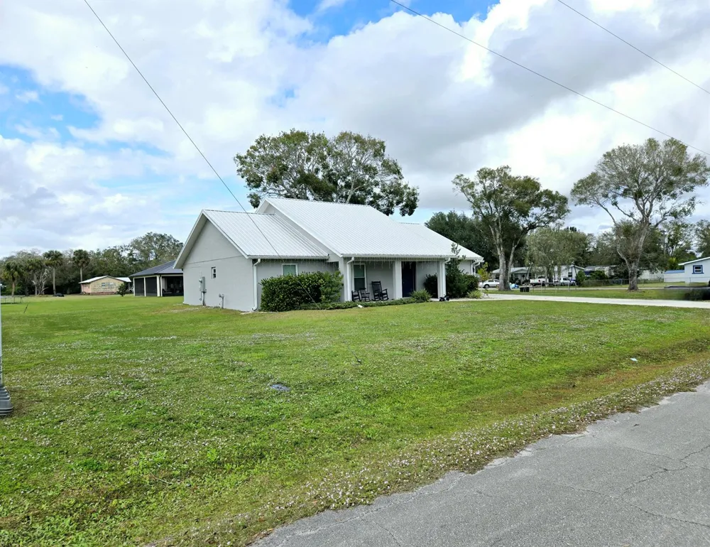 603 NW 11th Avenue Okeechobee, FL 34972