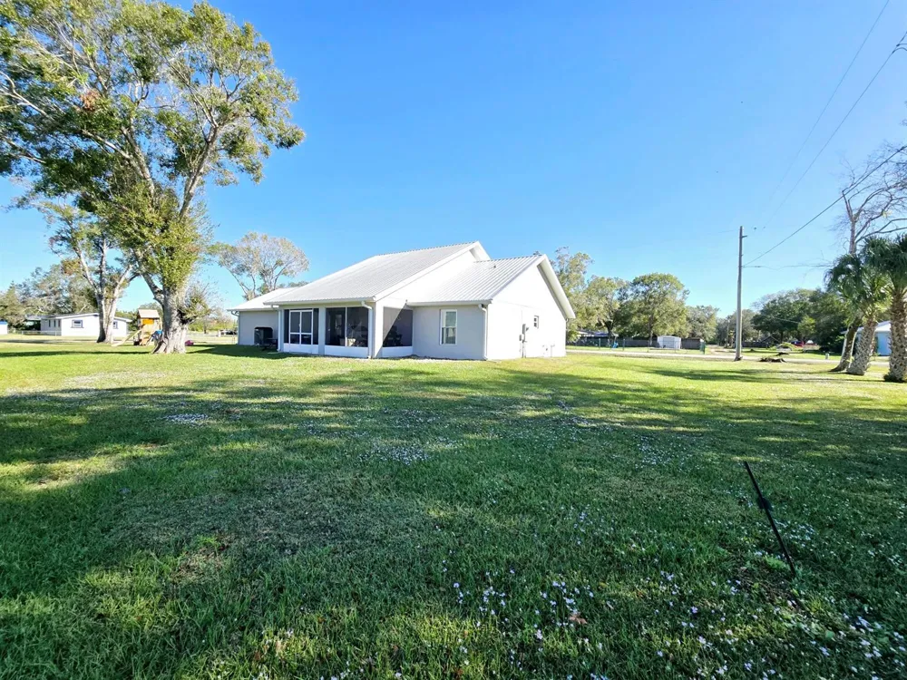 603 NW 11th Avenue Okeechobee, FL 34972