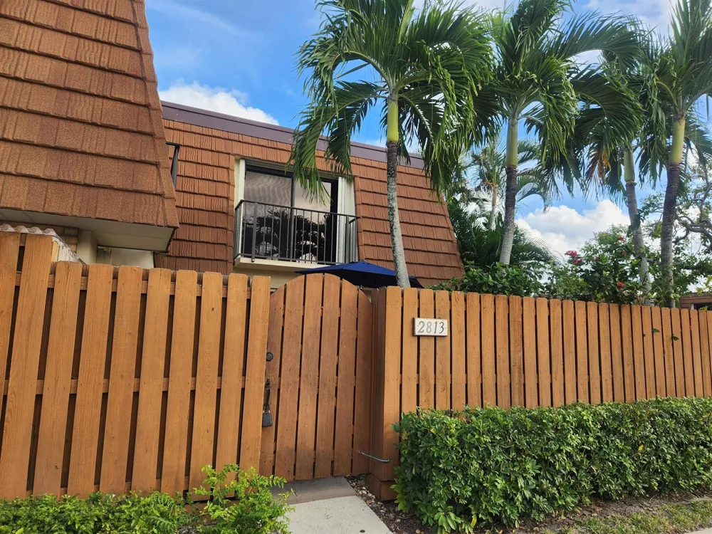 2813 28th Court Jupiter, FL 33477