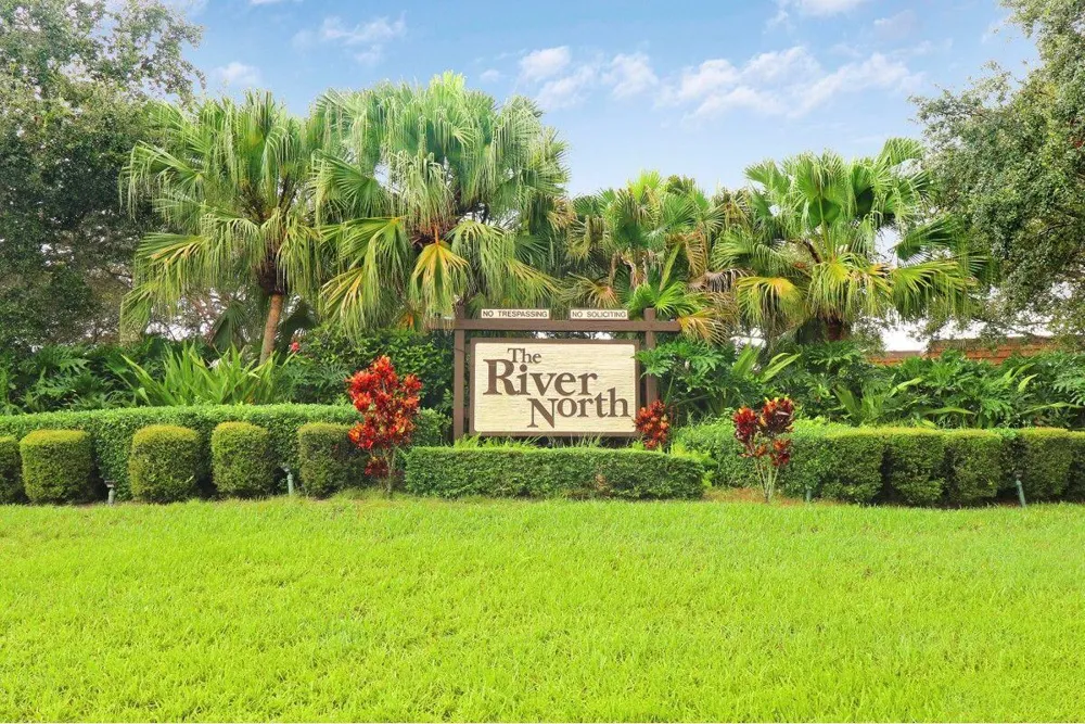2813 28th Court Jupiter, FL 33477