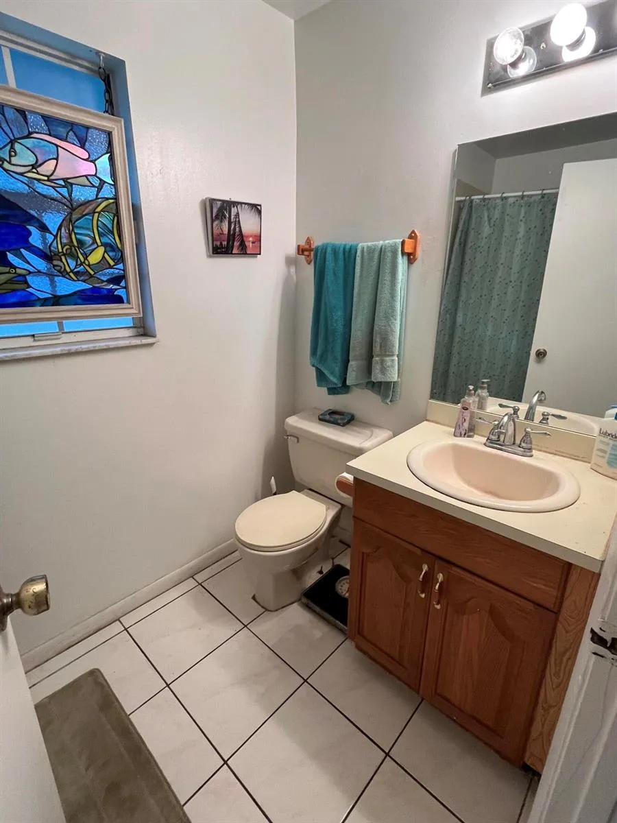 2101 Champions Way North Lauderdale, FL 33068