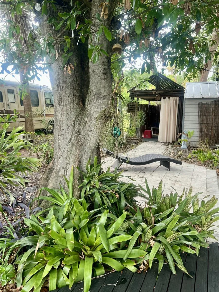 208 Avenue E Fort Pierce, FL 34950
