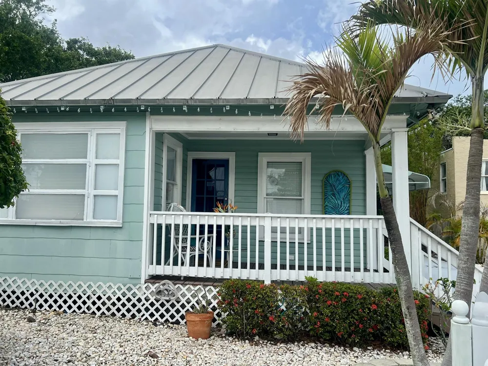208 Avenue E Fort Pierce, FL 34950