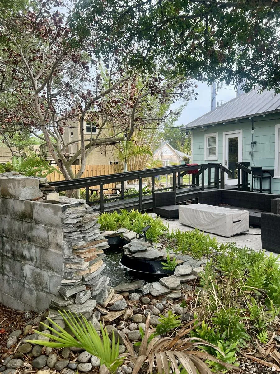 208 Avenue E Fort Pierce, FL 34950
