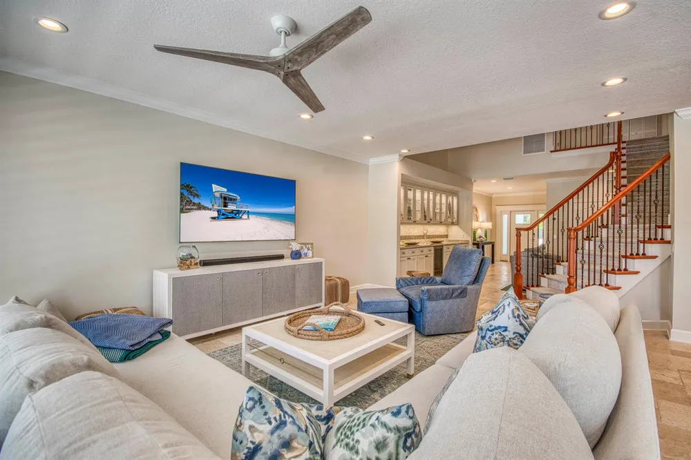2245 Monet Road North Palm Beach, FL 33410