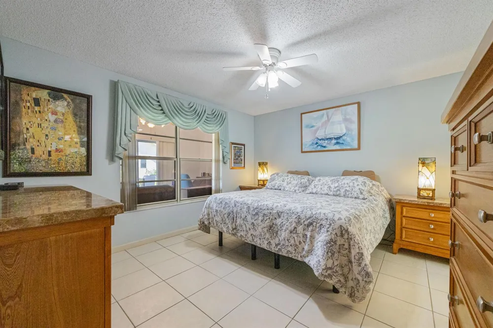 22 Ridge Pointe Drive #C Boynton Beach, FL 33435