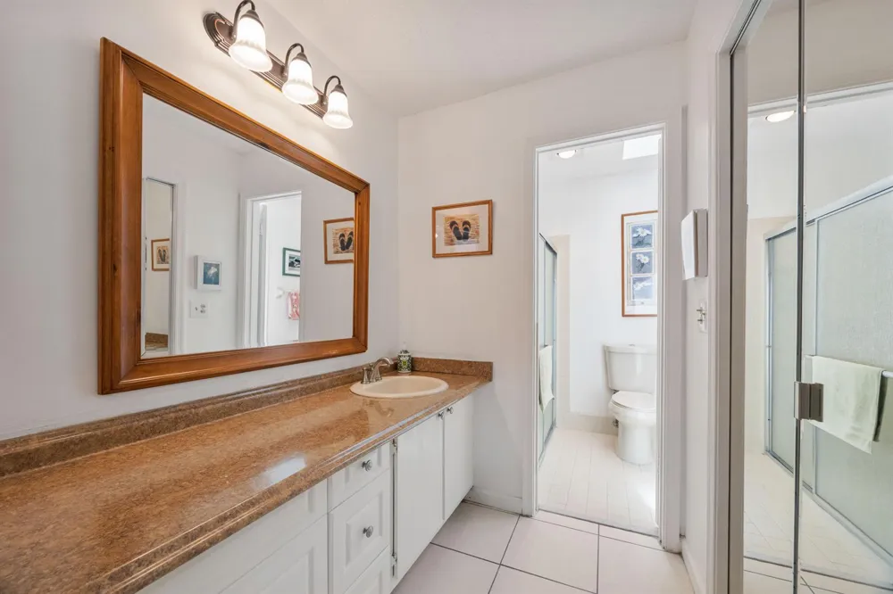 22 Ridge Pointe Drive #C Boynton Beach, FL 33435