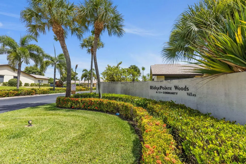 22 Ridge Pointe Drive #C Boynton Beach, FL 33435