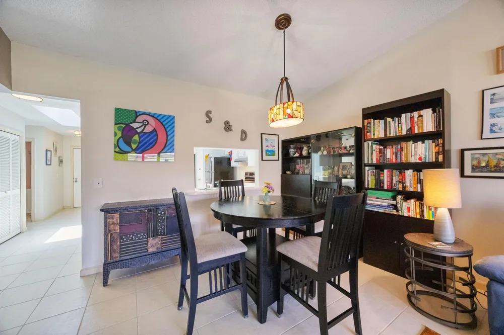 22 Ridge Pointe Drive #C Boynton Beach, FL 33435