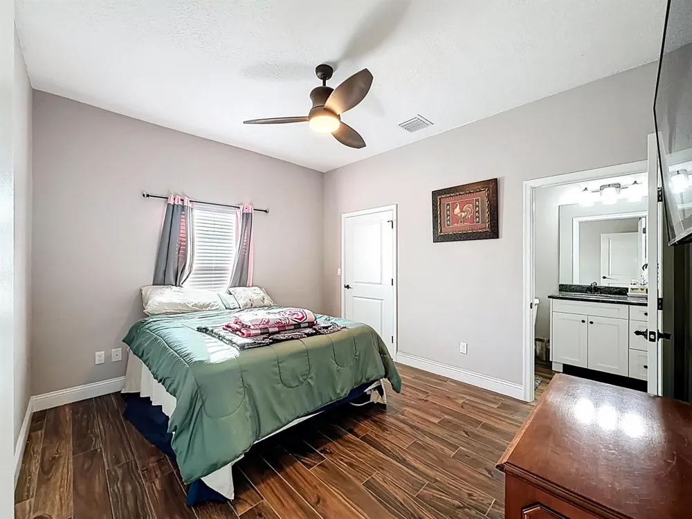 2643 Kentucky Street West Palm Beach, FL 33406