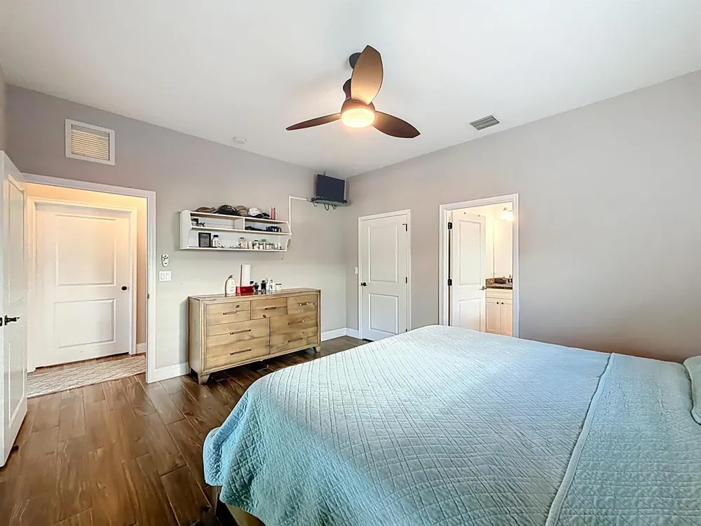 2643 Kentucky Street West Palm Beach, FL 33406