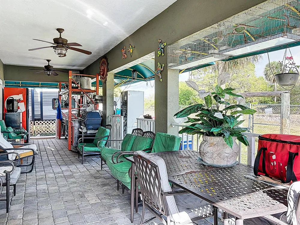 2643 Kentucky Street West Palm Beach, FL 33406