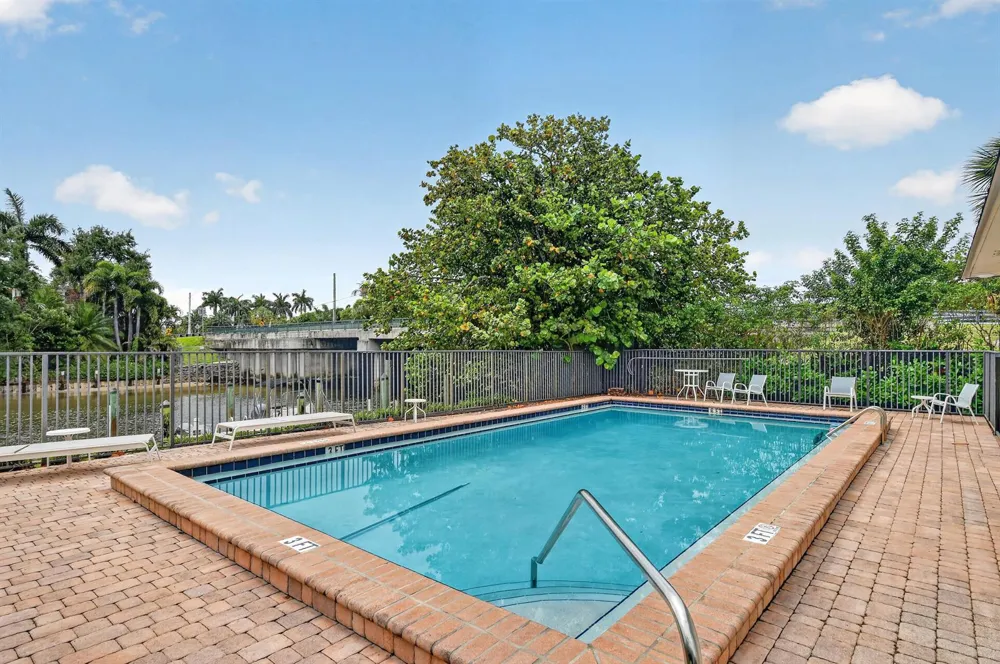 11521 Landing Place #E1 North Palm Beach, FL 33408