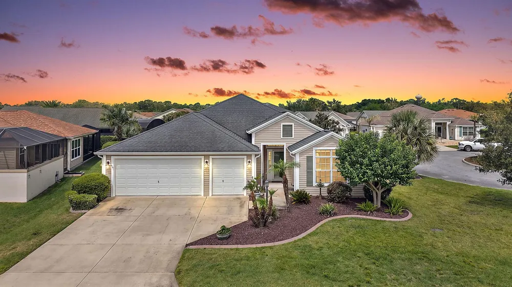 3746 New Moon Avenue The Villages, FL 32163