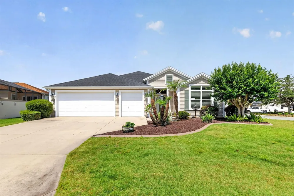 3746 New Moon Avenue The Villages, FL 32163