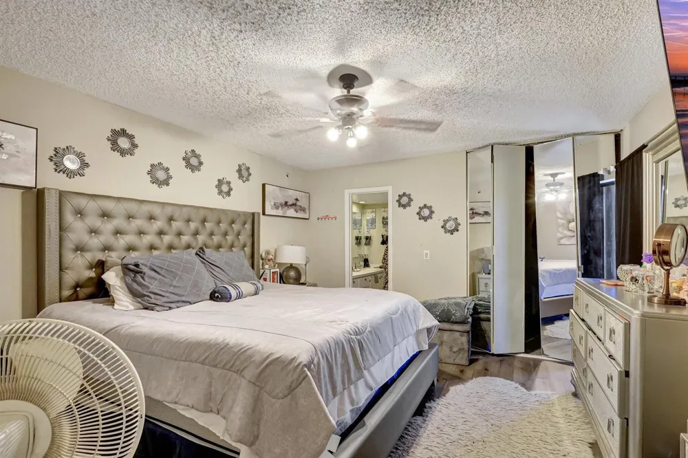 5852 SE Riverboat Drive #321 Stuart, FL 34997