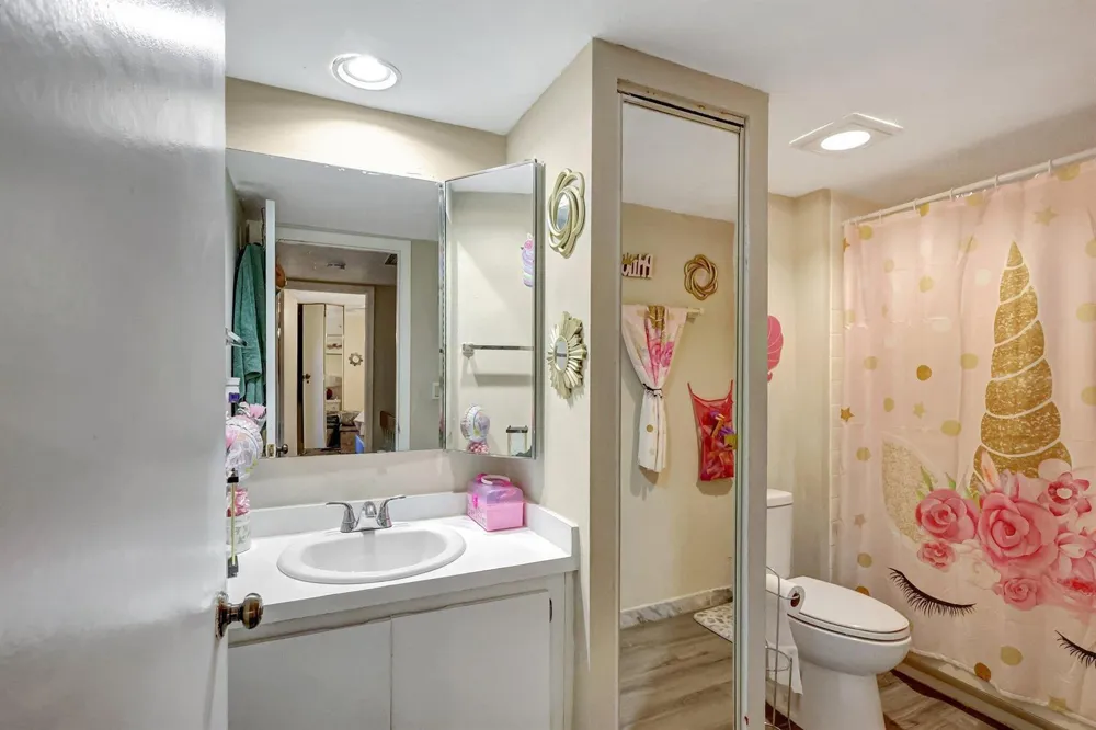 5852 SE Riverboat Drive #321 Stuart, FL 34997