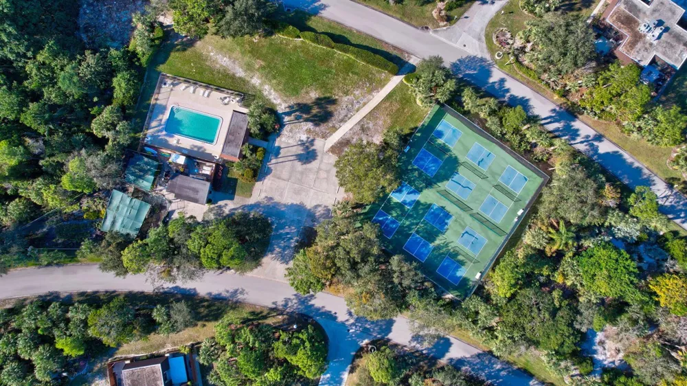 5852 SE Riverboat Drive #321 Stuart, FL 34997