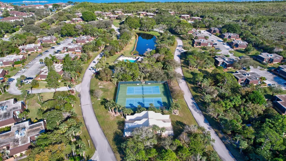 5852 SE Riverboat Drive #321 Stuart, FL 34997