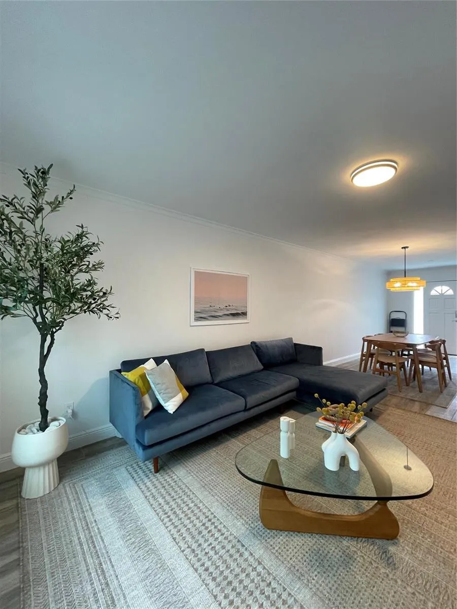 2708 NE 14th Street Causeway #2 Pompano Beach, FL 33062
