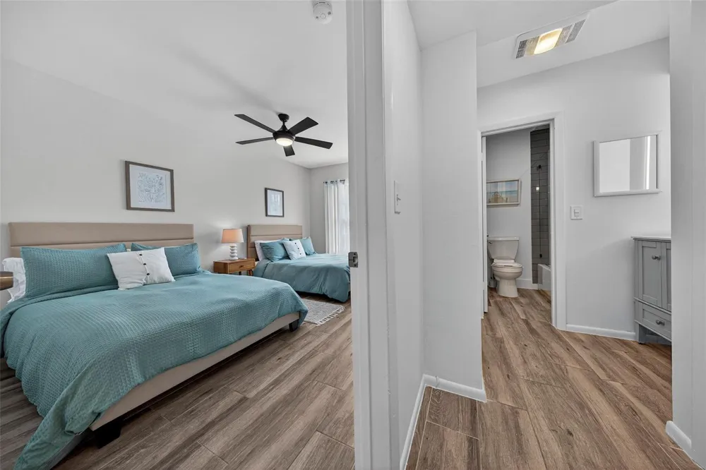 2708 NE 14th Street Causeway #2 Pompano Beach, FL 33062